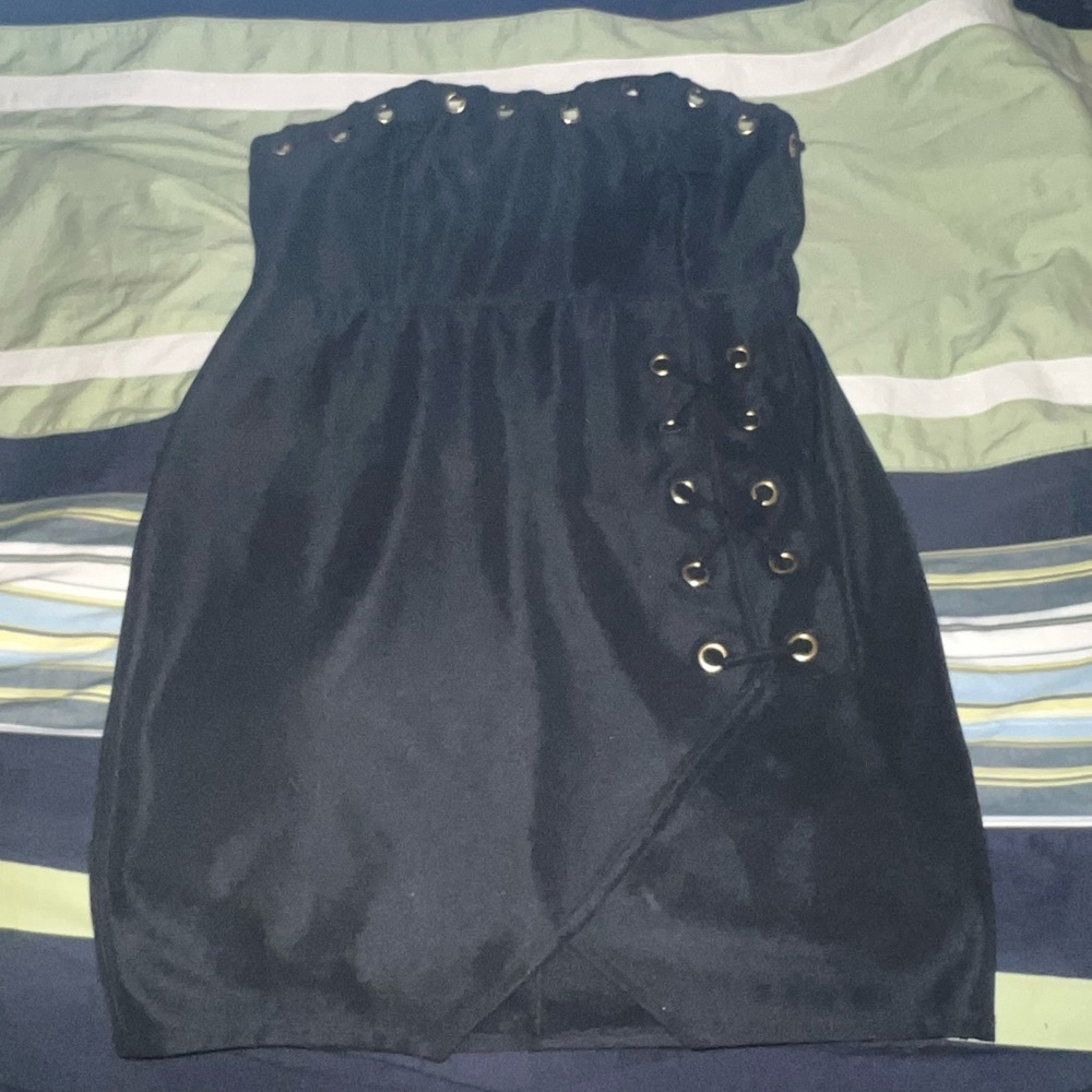 Strapless dress